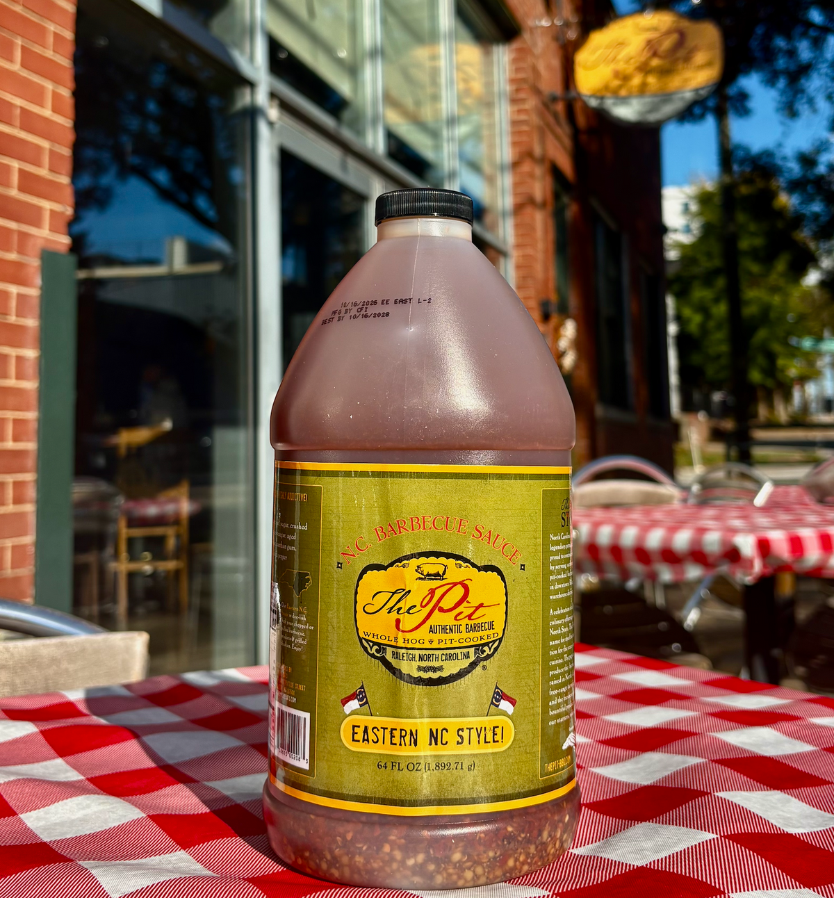 The Pit's Eastern NC Style BBQ Sauce 64 oz